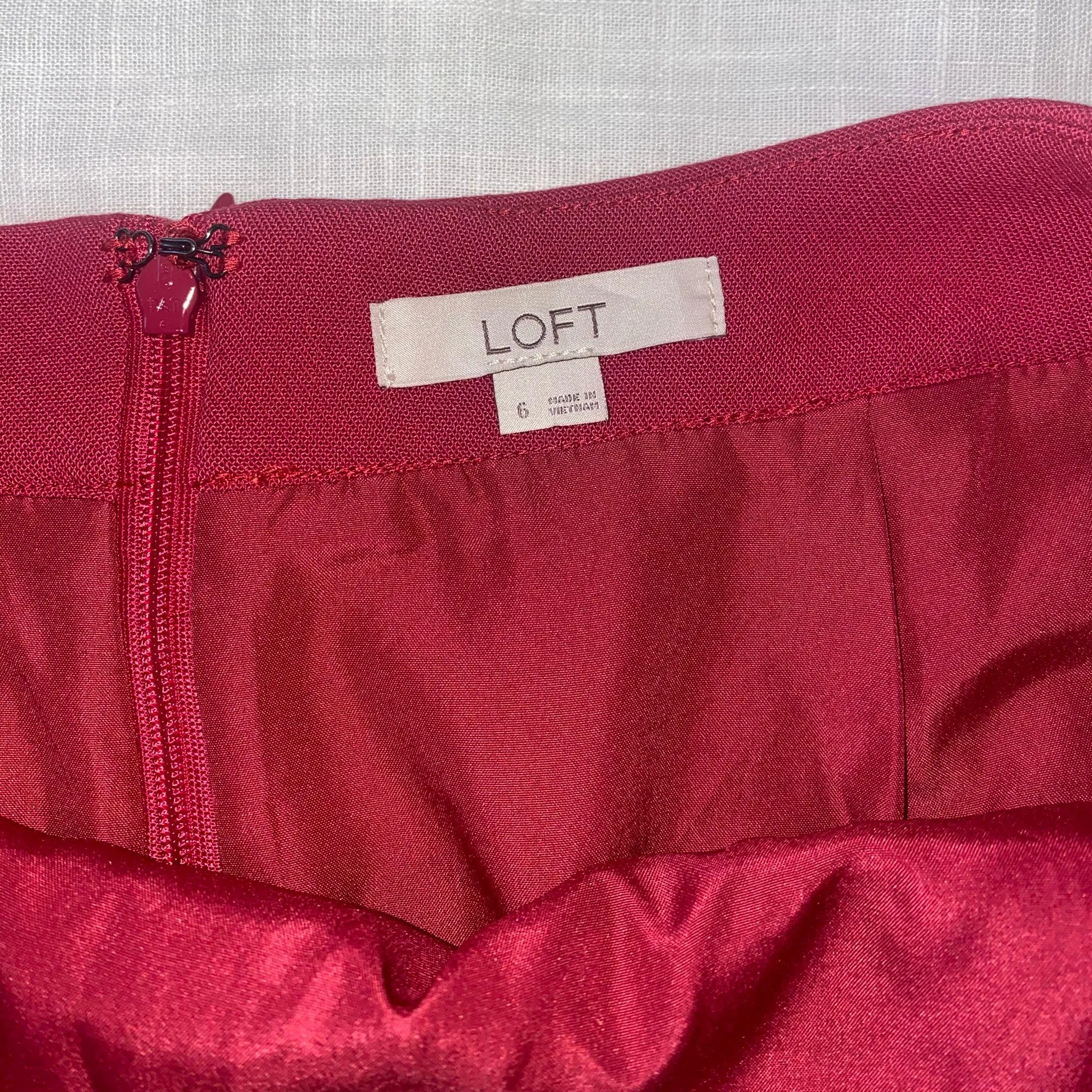 Loft Skirt - Image 4