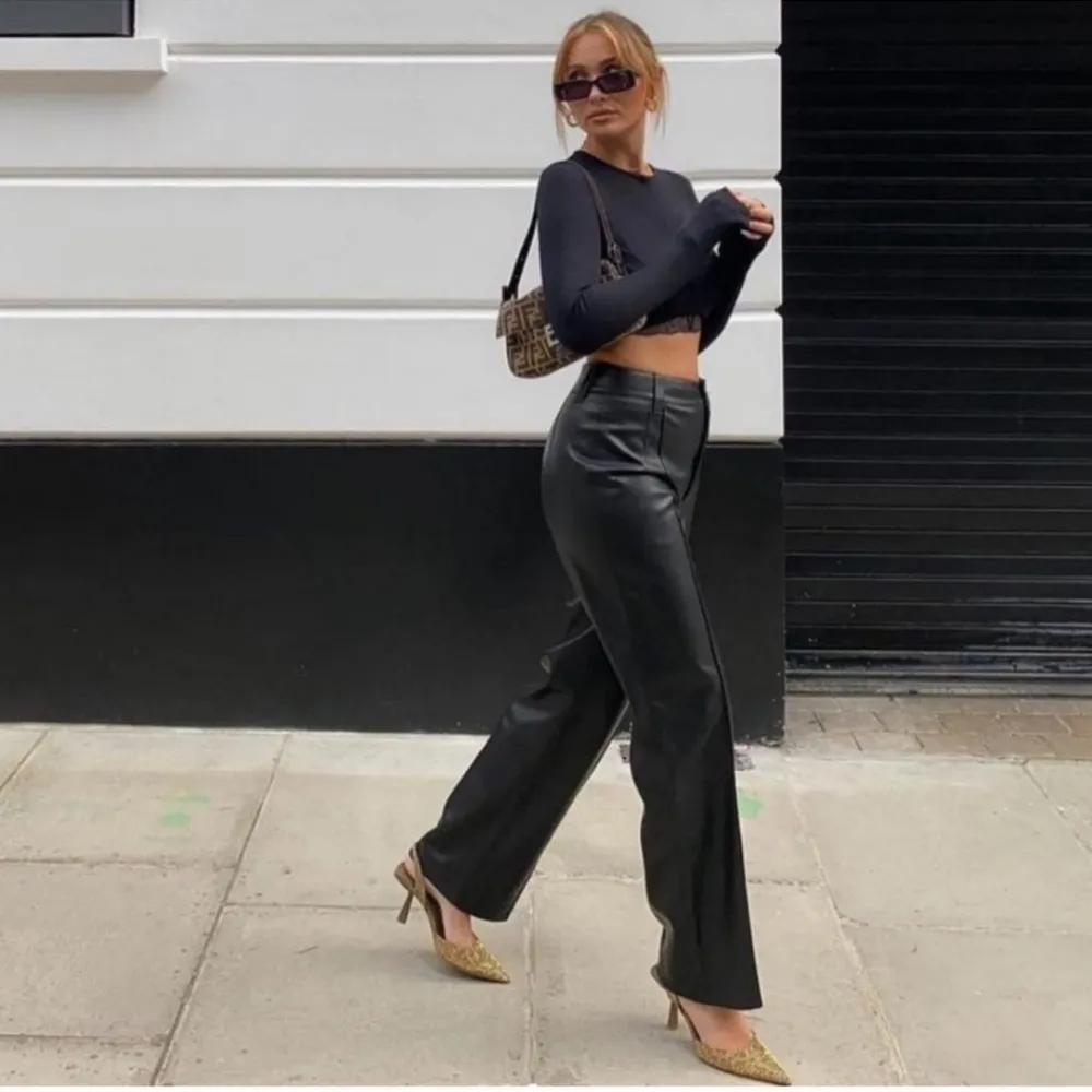 NWT ZARA Pants Faux Leather Vegan Straight Leg Contrast Stitching Black Size M - Image 16