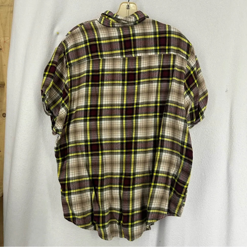 Short Sleeve Button Flannel Womens Medium Yellow - Image 7