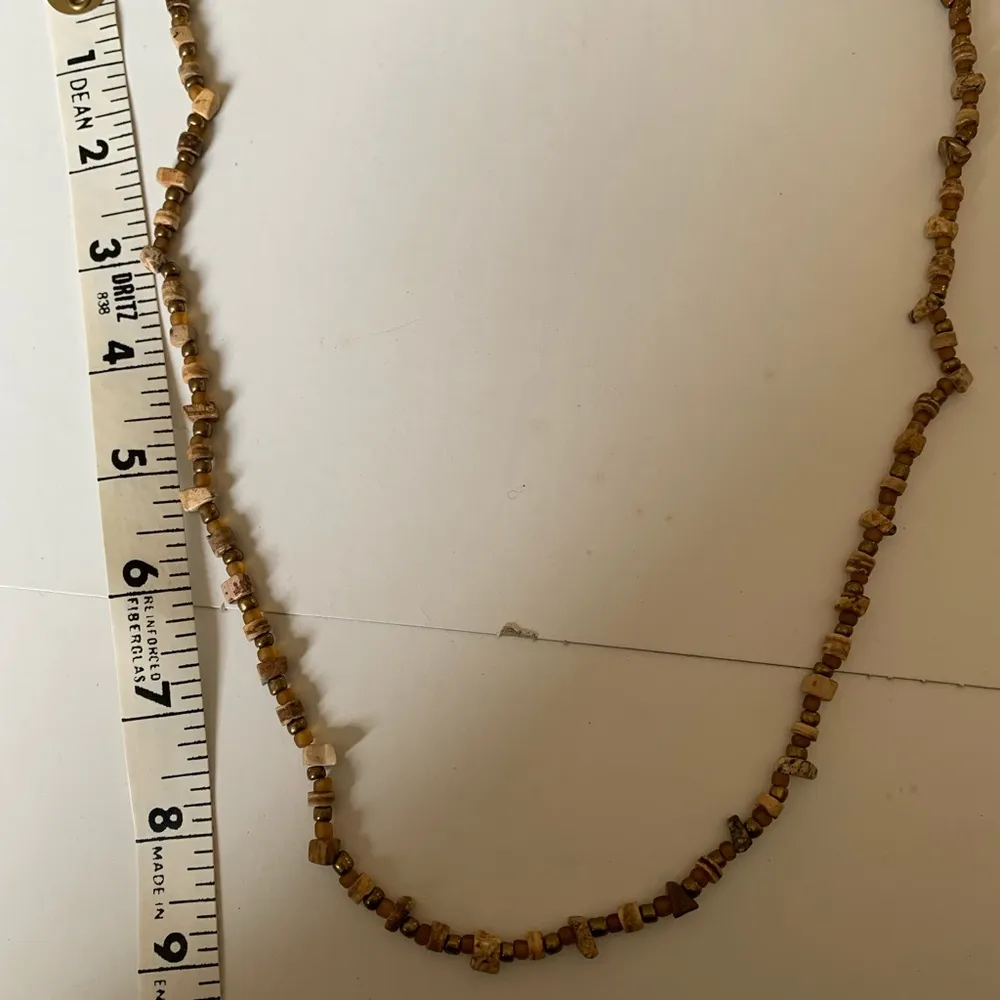 Brown and tan small beaded necklace perfect for fall - Image 5