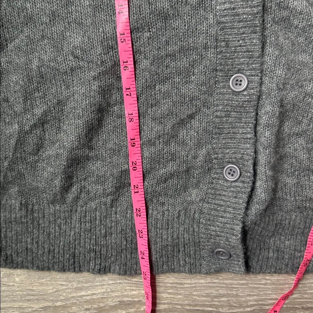 APIECE APART SOFTEST TISSUE WEIGHT CASHMERE SILK CARDIGAN IN CHARCOAL MEDIUM - Image 13