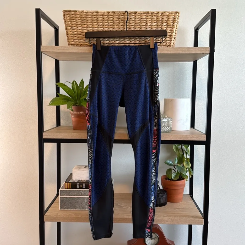 Athleta Lotus Precision 7/8 Mid-Rise Ankle Legging Tight Activewear Pant, XXS - Image 2