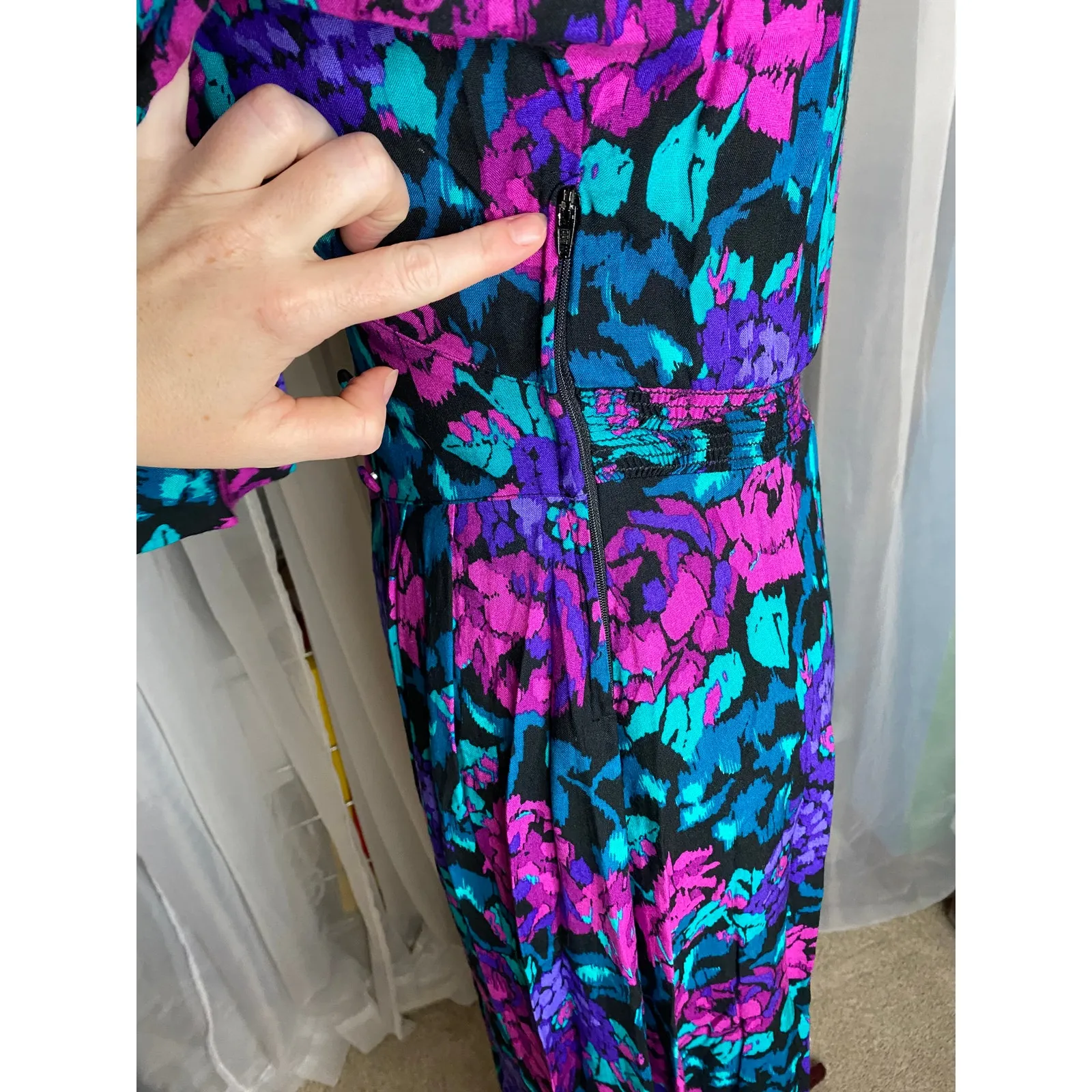 dress fit and flare floral pink purple teal Size 6 - Image 4