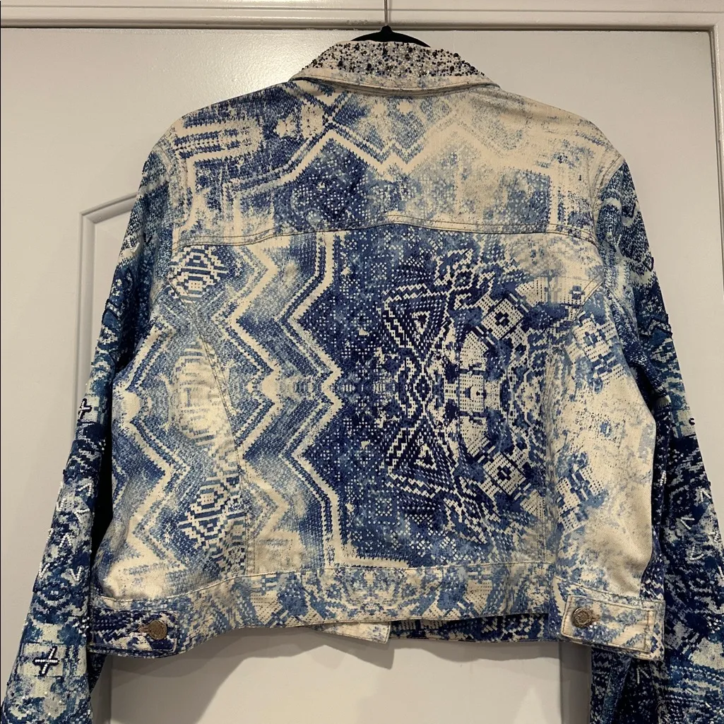 Chico's Women's Crop Jean Jacket Artisan Mysterious Blue Bead Tie Dye Sz 3 XL - Image 9
