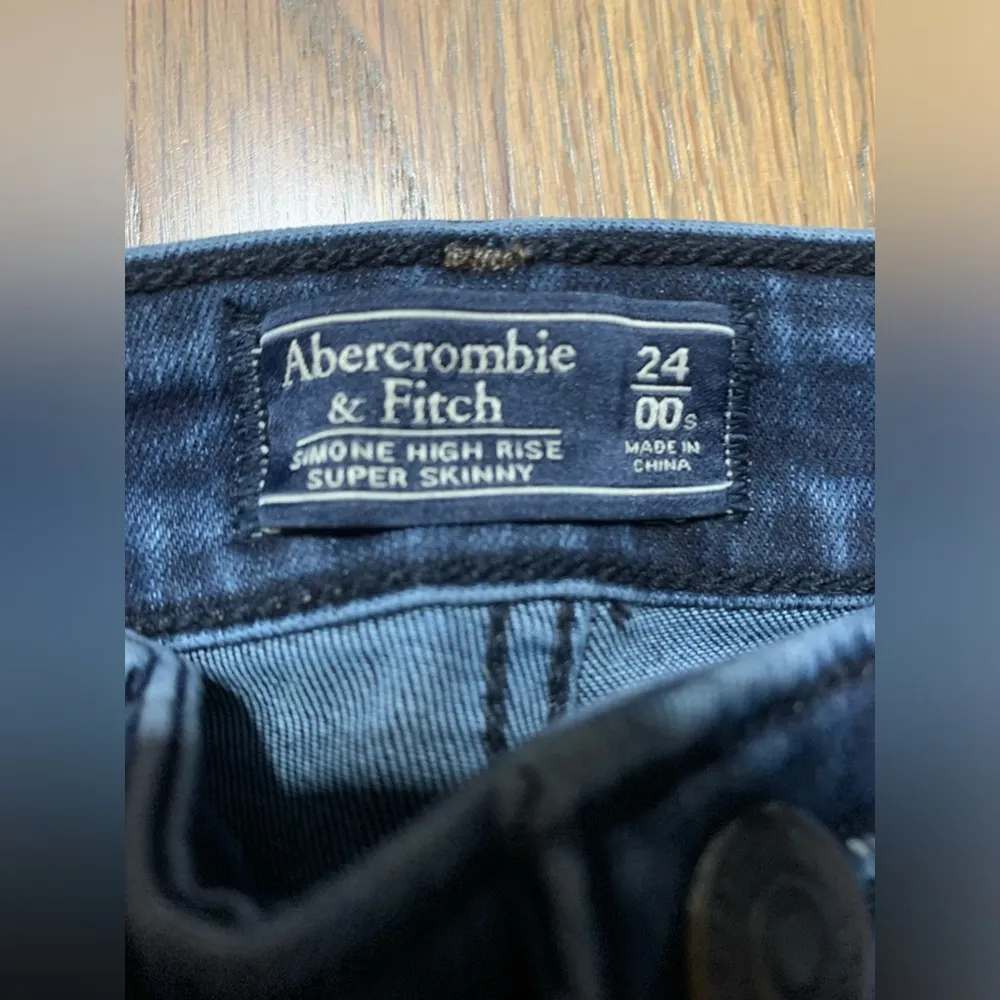 Abercrombie & Fitch Simone High Rise Super Skinny 24/00s jeans - Image 3