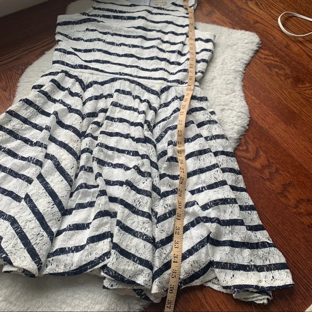 Black & White Striped Lace Fit & Flare Dress SZ M - Image 5