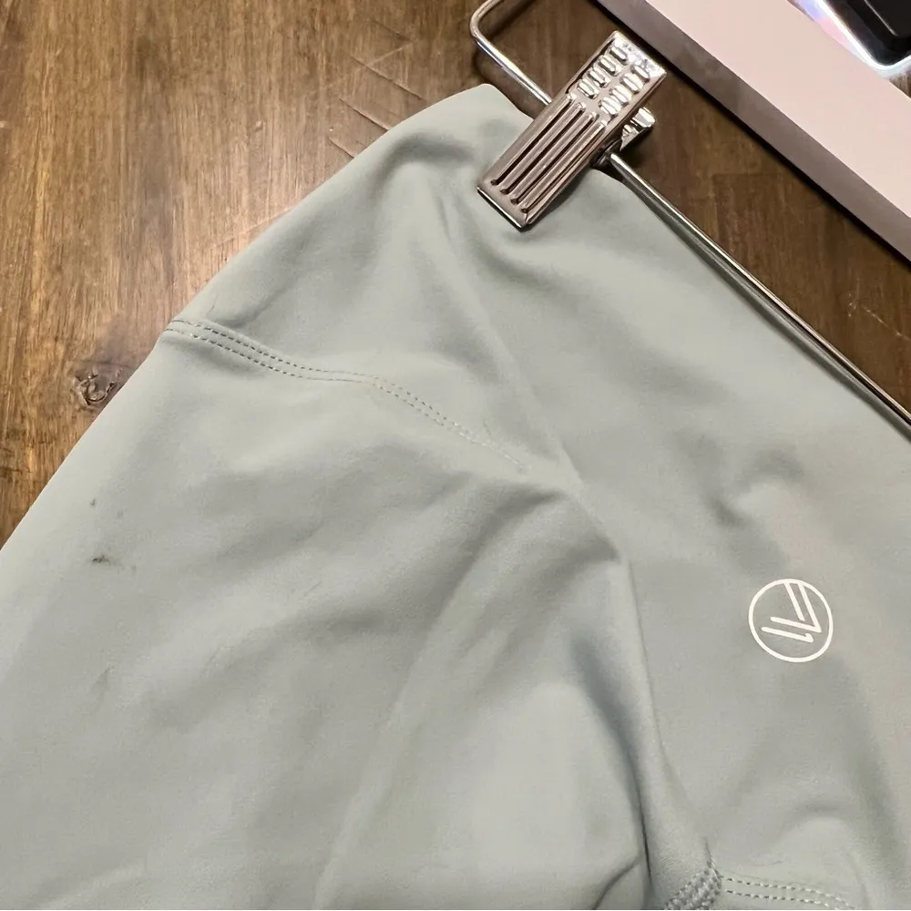 Savvi Green Leggings Workout Gym Athletic Pants M Size M - Image 6