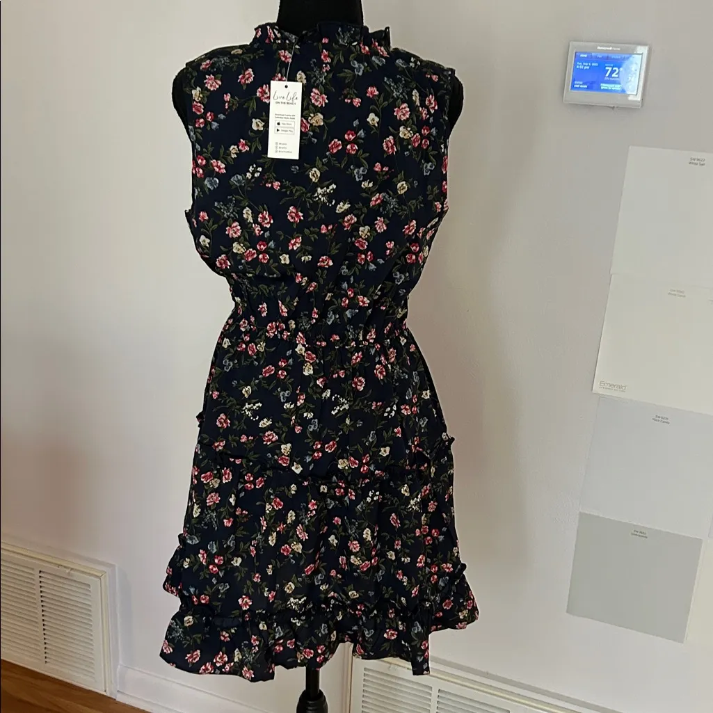 NWT CUPSHE Sprig & Blossom Floral Mini Dress with tie neck - Image 5