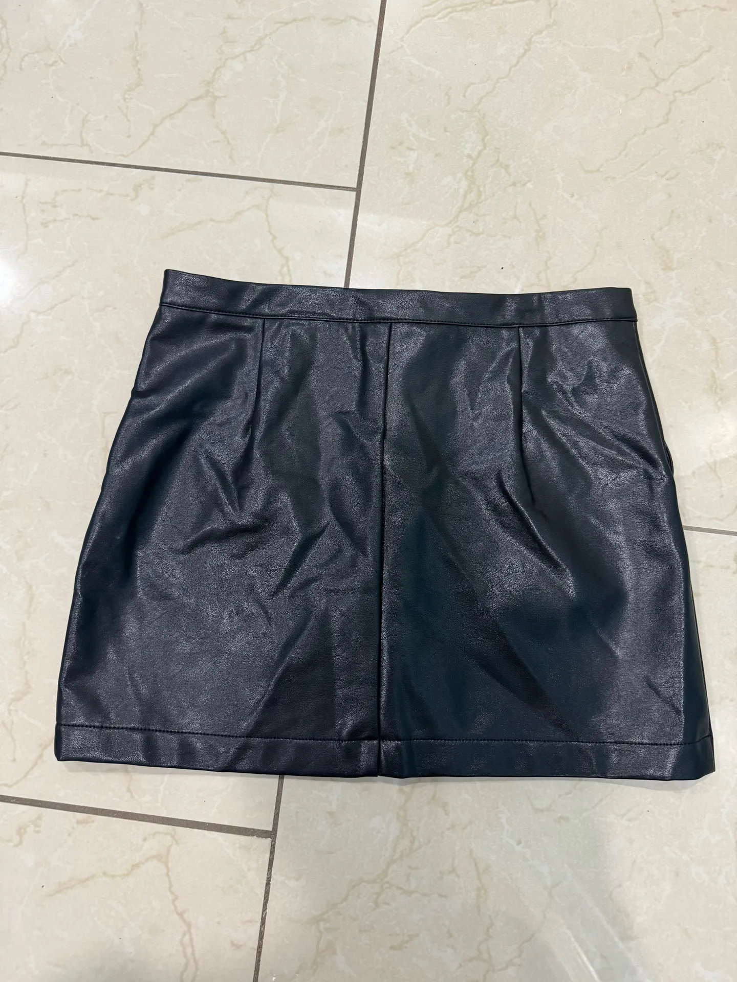 Black Shine star Skirt  - Image 3