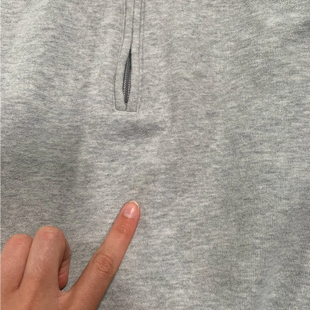 TNA sweatfleece cozy fleece small cropped sweatshirt gray - Image 3