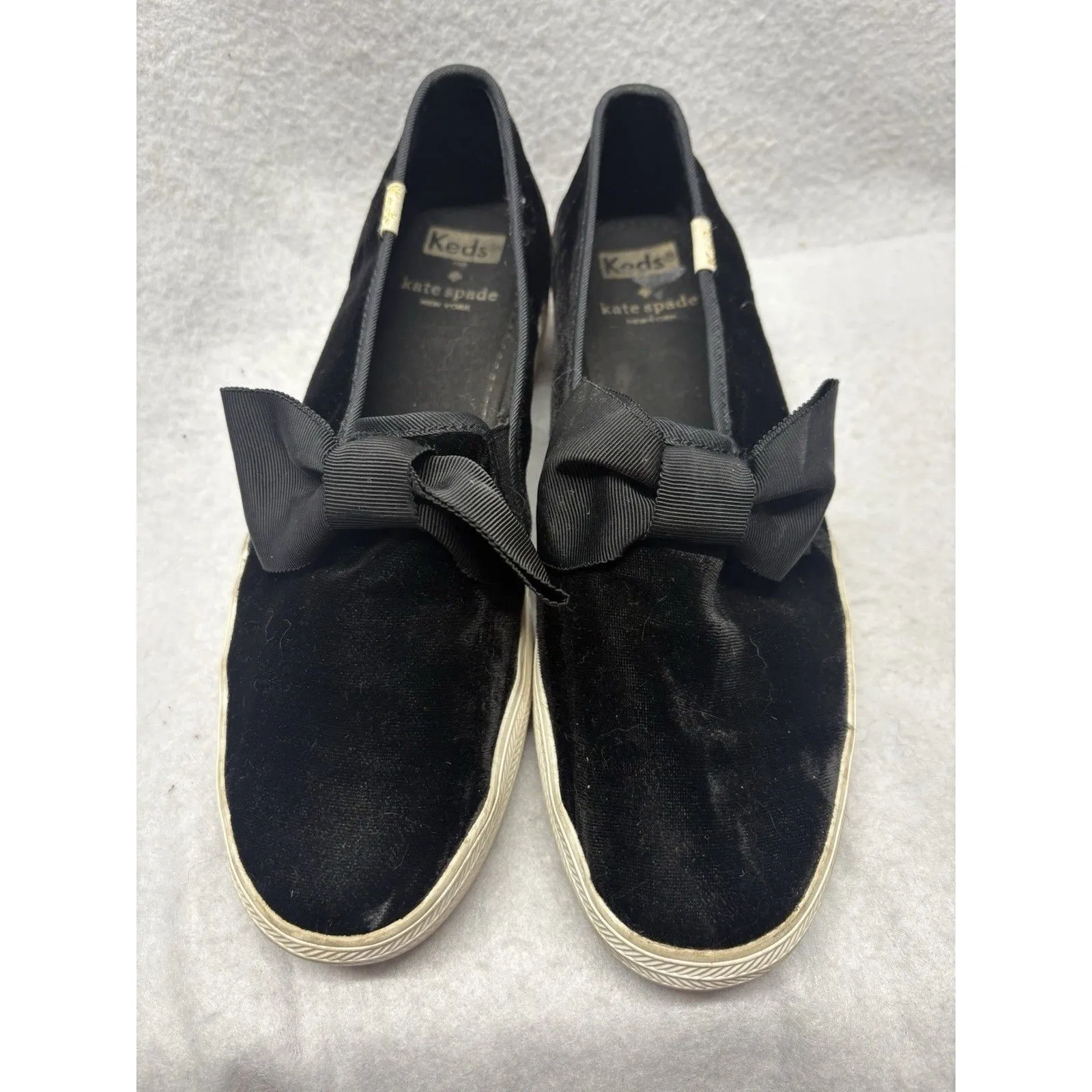 Keds x Kate Spade Triple Decker Bow Velvet Sneakers Women's Sz 8 Black Shoes - Image 3