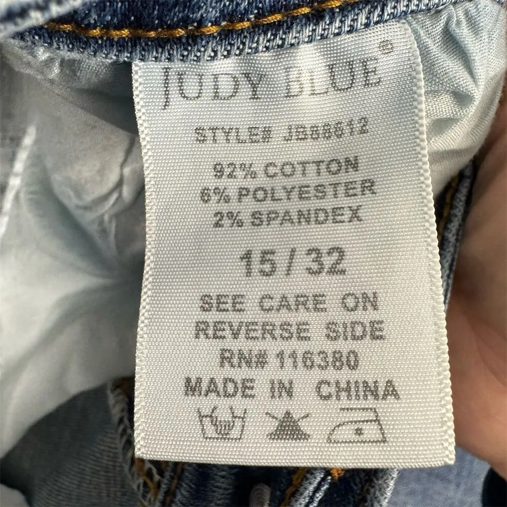 Women's High Rise Straight Crop Jeans Size 15 Medium Wash Raw Hem - Image 6