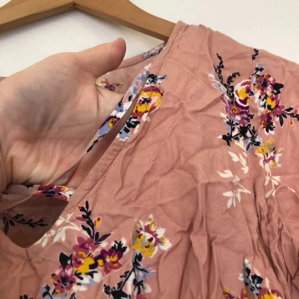 MUDD Pink White Floral Strappy V-Neck Tie Knot Short Sleeve Crop Top JUNIORS M - Image 5