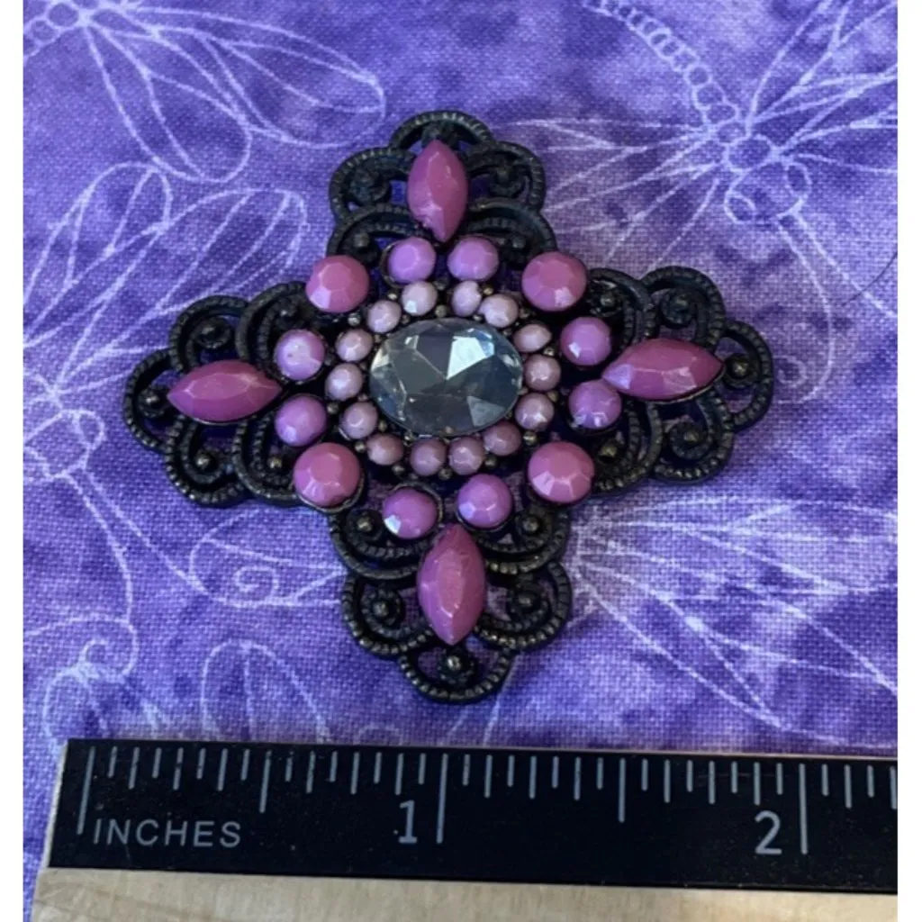 Vintage Pink Stone Glass Beaded Metal Brooch‎ Pin Victorian Style Art Deco Love Purple - Image 2