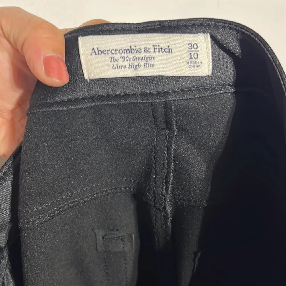 Abercrombie & Fitch Black Vegan Leather 90s Ultra High Rise Straight Leg Pants - Image 10