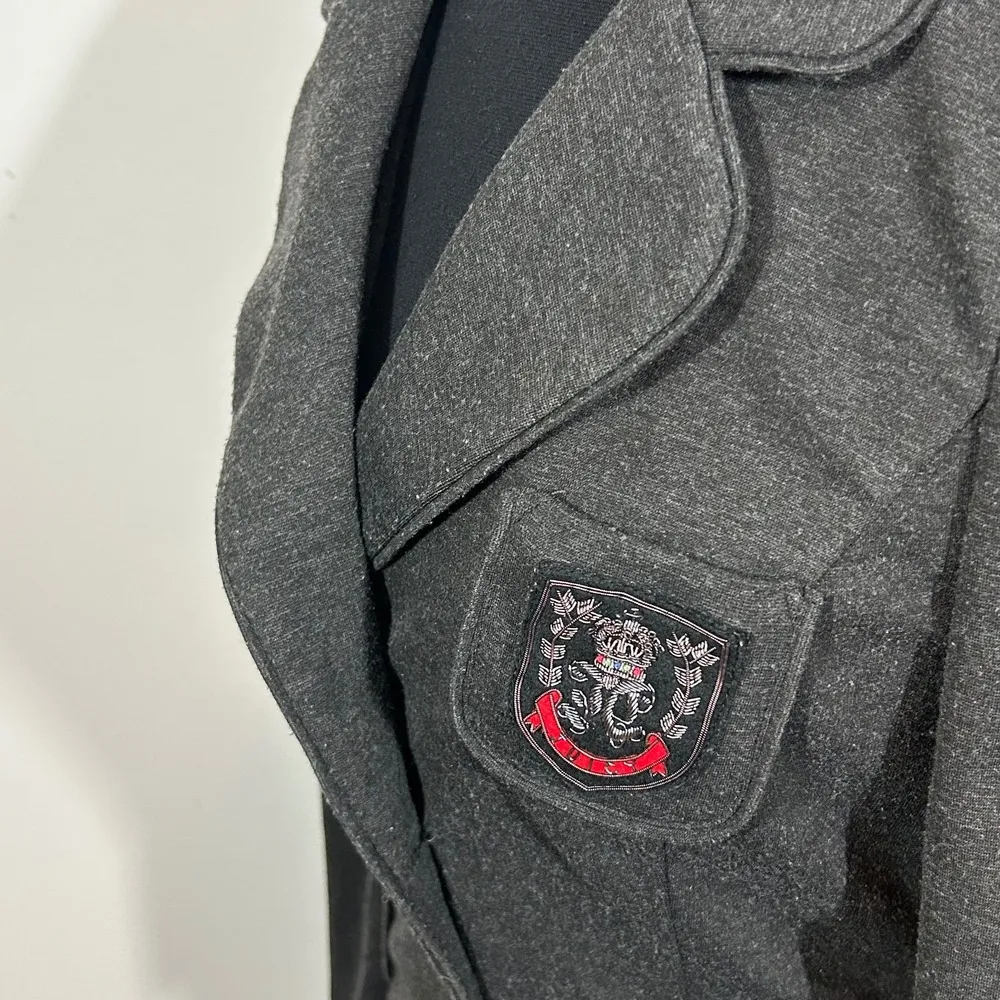 Y2K Juicy Couture School Girl Blazer Jacket Crest Patch Fitted Gray Womens Small - Image 3
