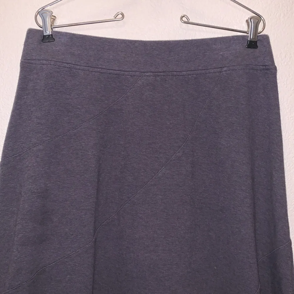 Great Northwest Clothing Company Great Northwest Indigo gray casual pull on midi skirt - Image 2