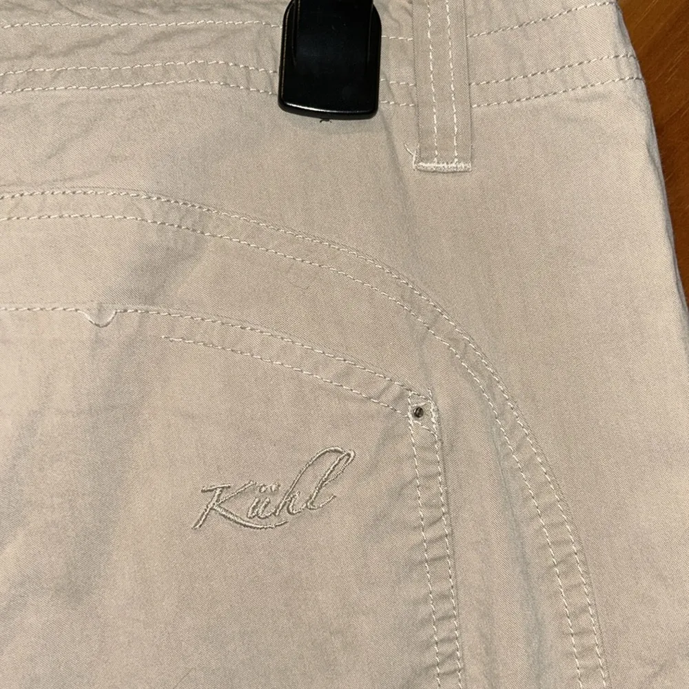 Kuhl  free range athletic tan cargo pants - Image 6