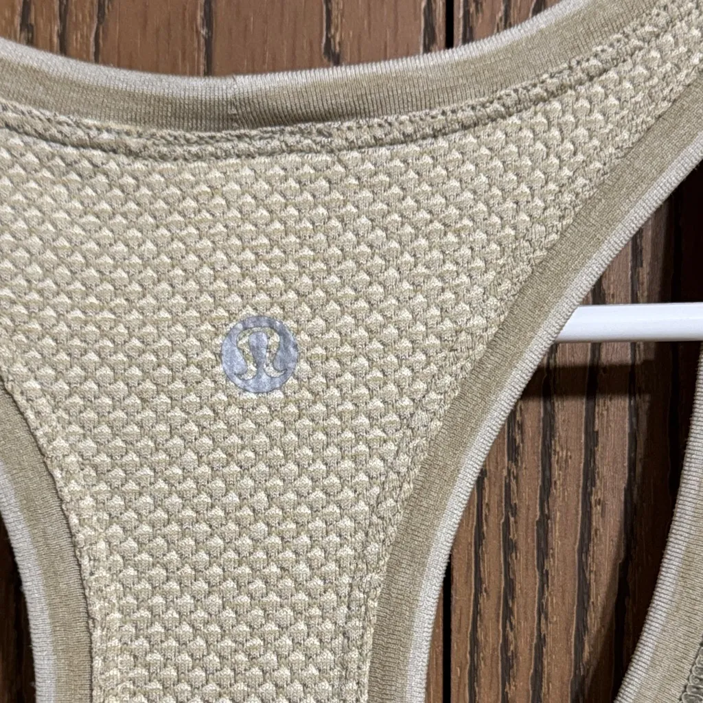 Lululemon Swiftly Tech Racerback 2.0 Race Length Gemweave Butter Cream/ SheerOak - Image 6