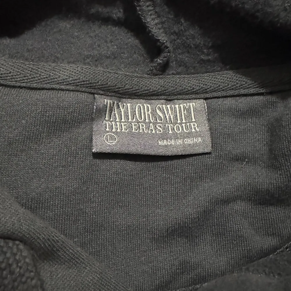 The Eras Tour US Dates Hoodie in black size Large - Image 7