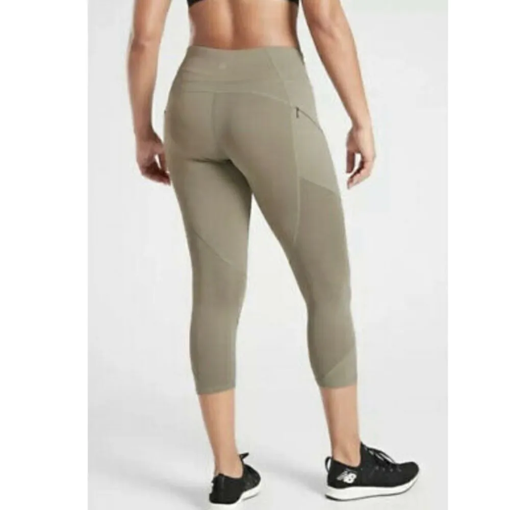 Athleta Laurel Olive Mesh Contender Capri Pants Powerlift - Image 2
