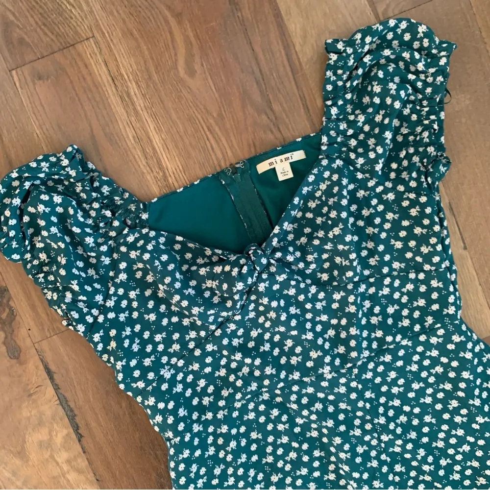 Miami Green Floral Midi Bow detail Dress Size Large - Image 8