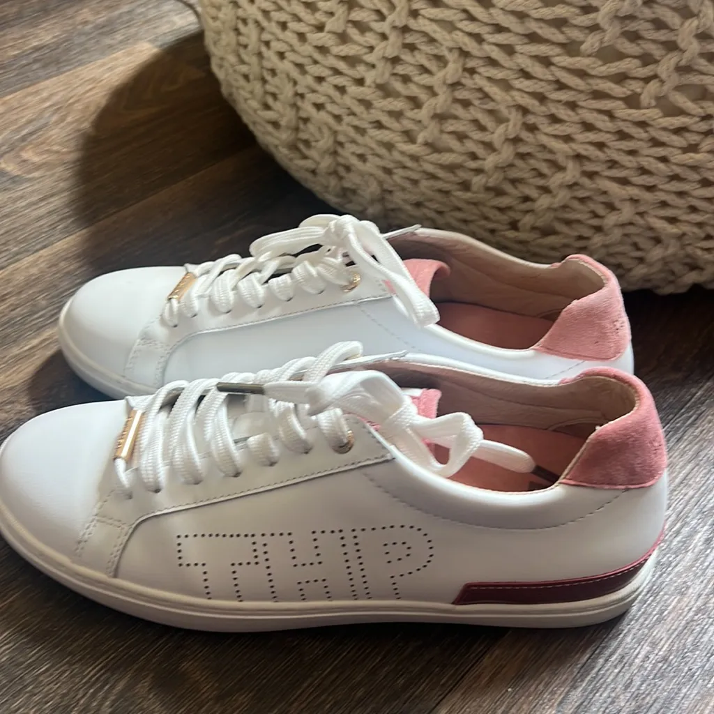 Bared The Hunger Project Shoes White Size 7 - Image 3