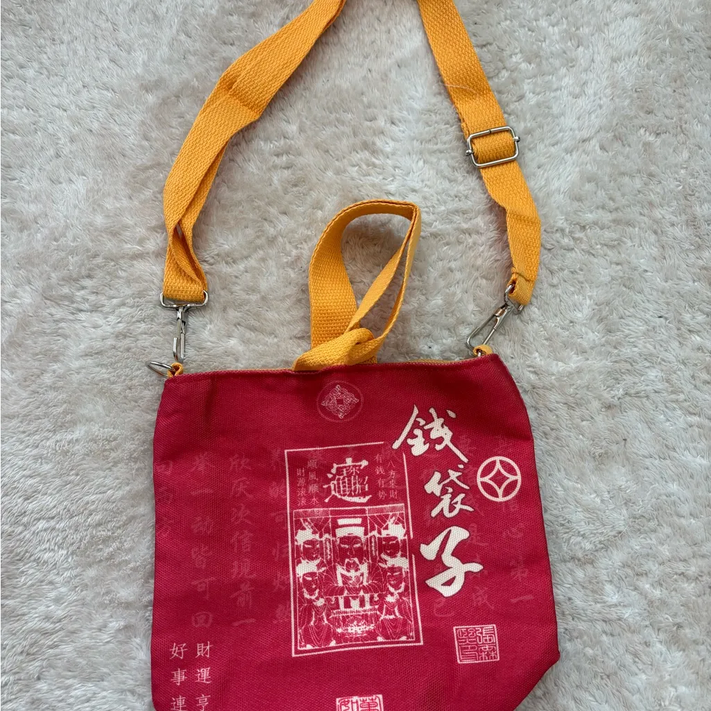 Red Canvas Bucket Crossbody Bag Chinese Noodle Cup Style Small Shoulder Bag new - Image 4