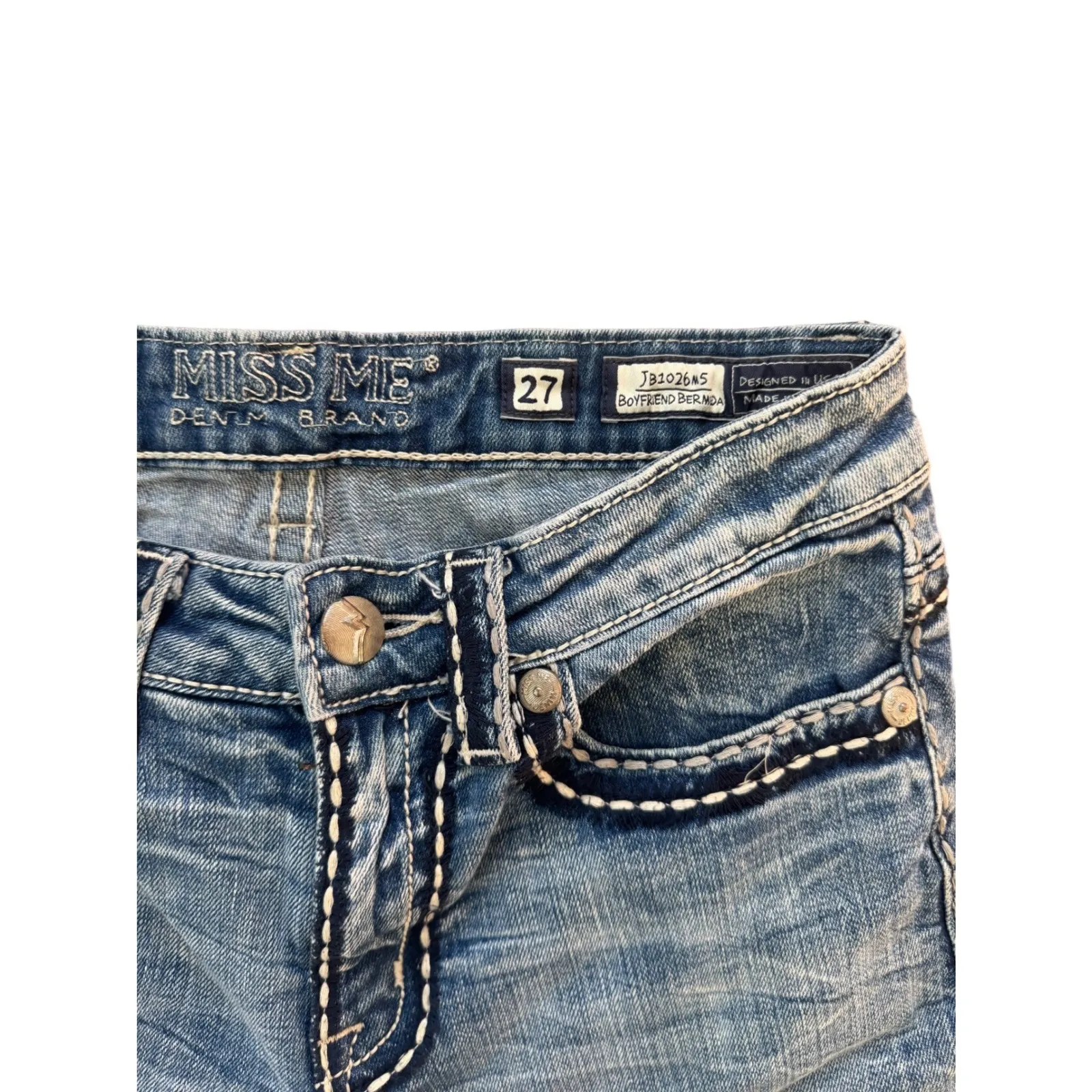 Miss Me Denim Boyfriend Bermuda Shorts Size 27  Distressed Embellished Pockets - Image 3