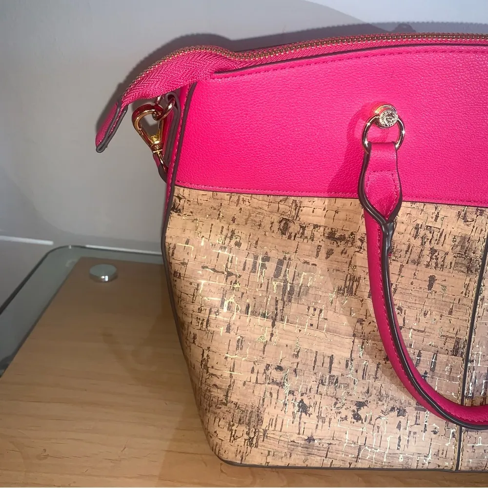 Anne Klein  Pink with Corkscrew Purse with straps - Image 10