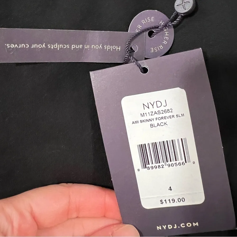 NWT NYDJ Ami Skinny Pull-on Black Pants Sz 4 - Image 7