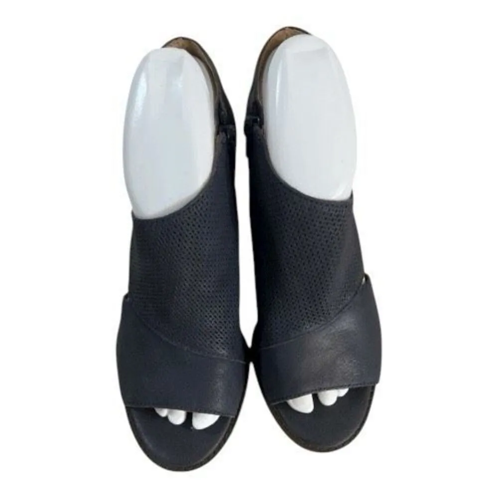 Lucky Brand Jedrek Women Wedge Boots Size 7.5 Leather Blue Heel Zip Peep Toe - Image 4