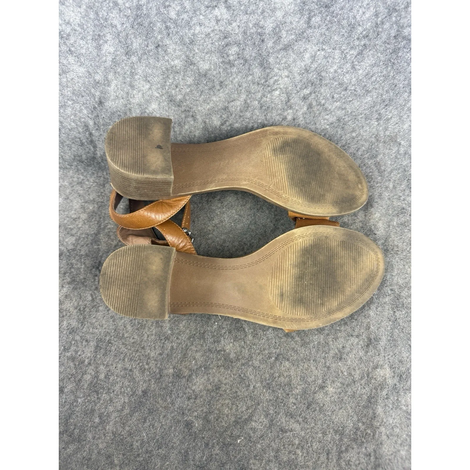 Steve Madden 9.5 Sandal Brown Tan Leather Kemmy Ankle Strap Shoes 2.5 Block Heel - Image 7