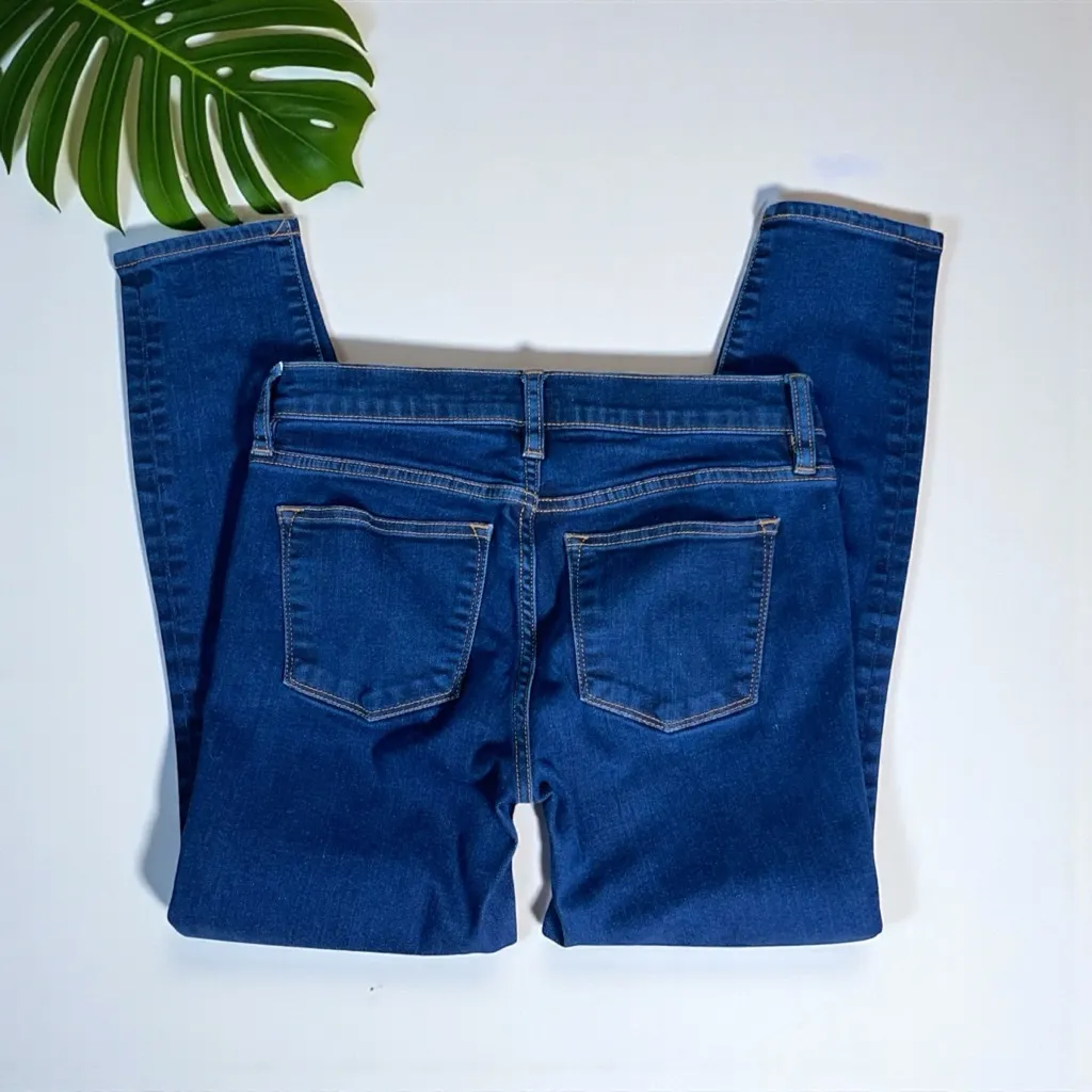 J. Crew Mercantile Mid-Rise Skinny Jean in Rinse Wash - Image 5