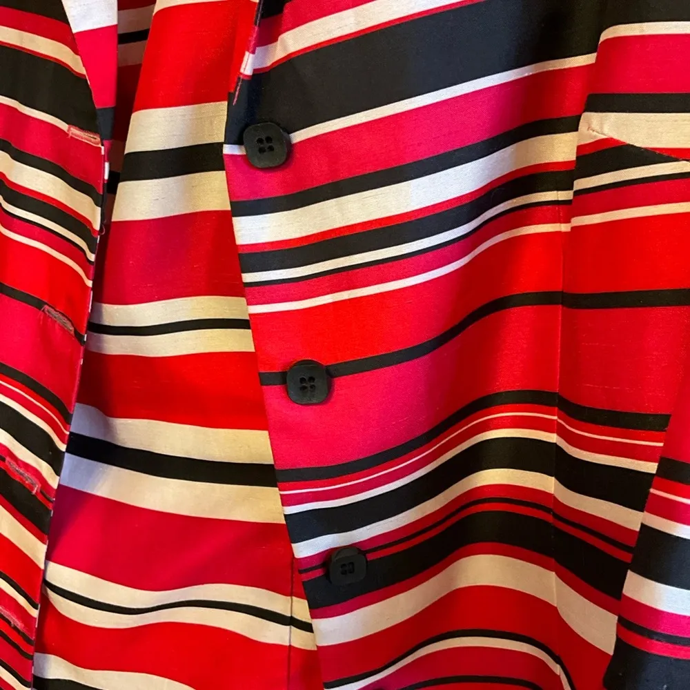 Vintage Sag Harbor Red and Black Striped Blazer Set Lightweight Fabric Size 10 - Image 2