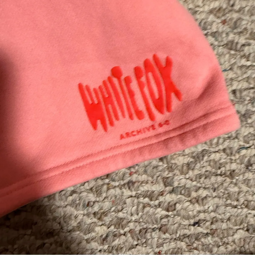 White Fox Archive 6.0 Melon Lounge Shorts- Size XS - Image 4