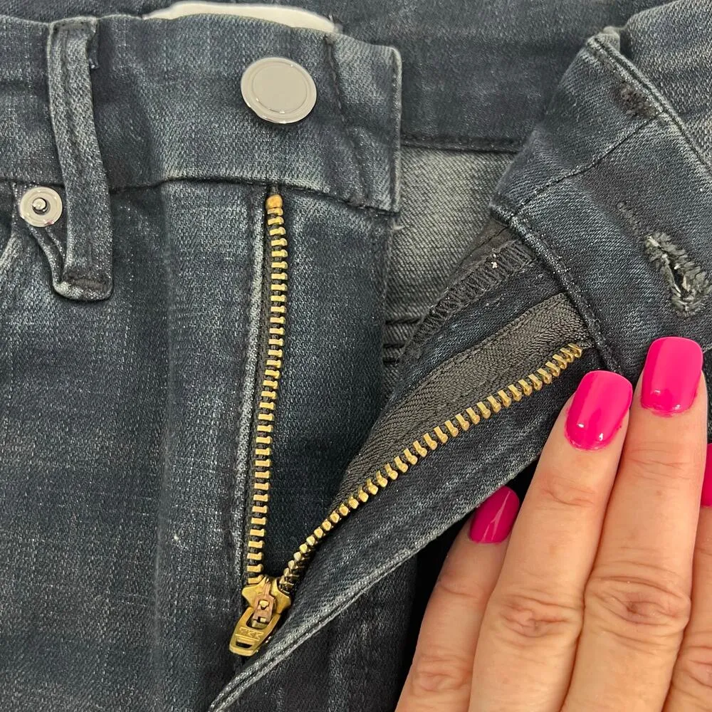 Good American Good Waist Size 2/26 Tapered Leg Denim Jeans Raw Hem in Blue631 - Image 14