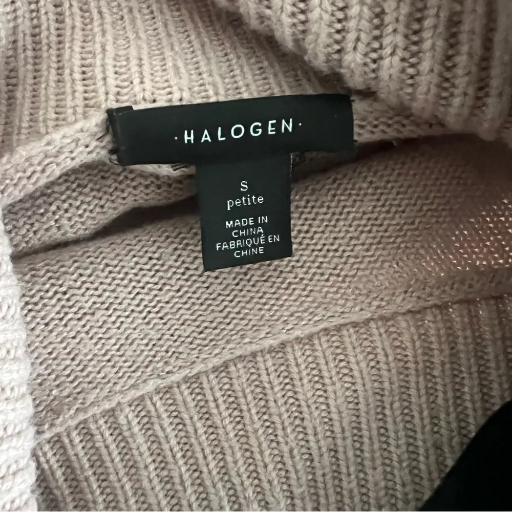 Halogen from Nordstrom Women’s Sweater size S petite - Image 4