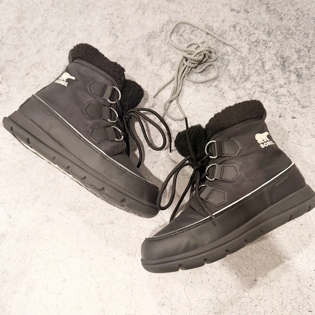 NEW SOREL Explorer Carnival Boot Black Snow Sz 6.5 - Image 2