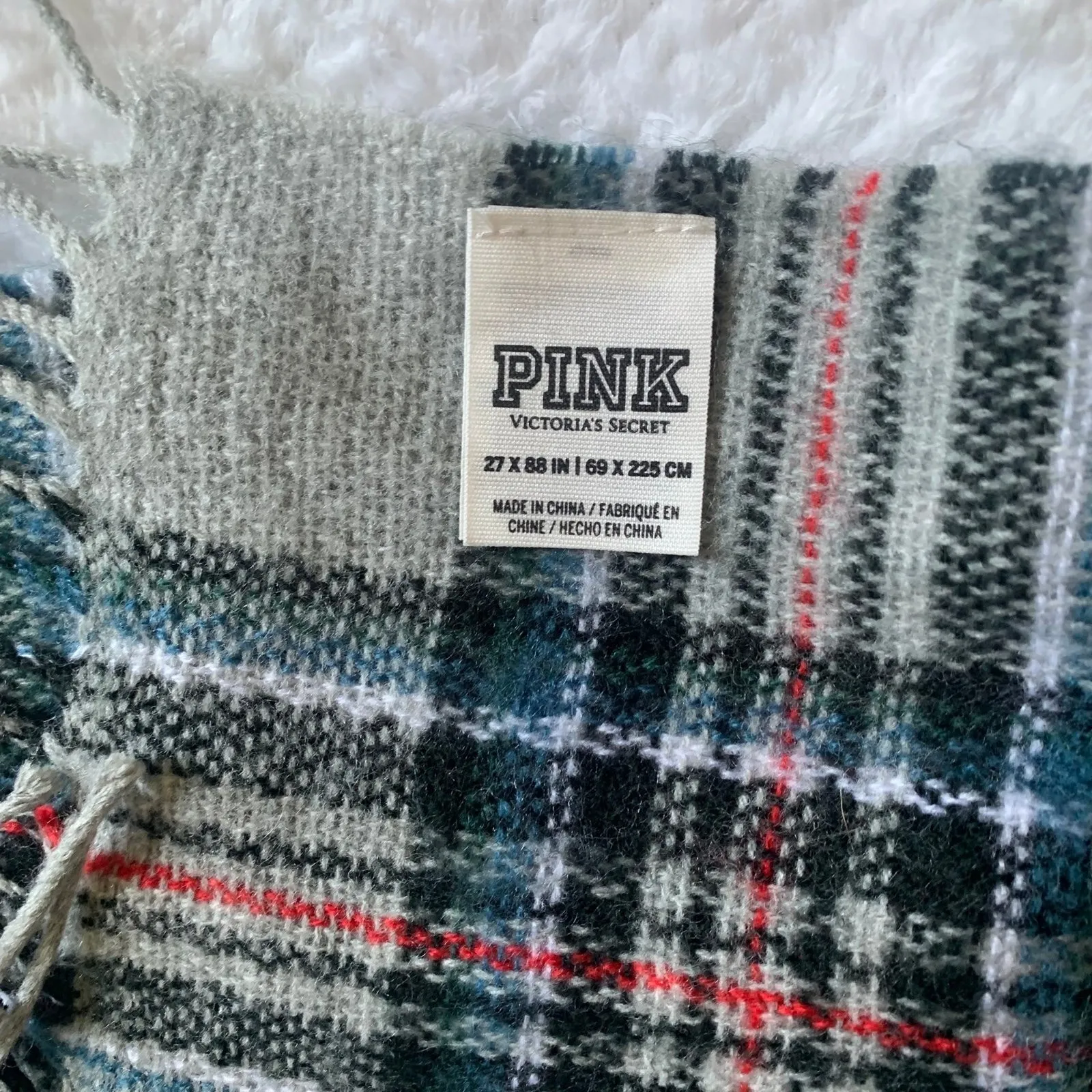 PINK Victoria’s Secret Winter Blanket Scarf - Image 3