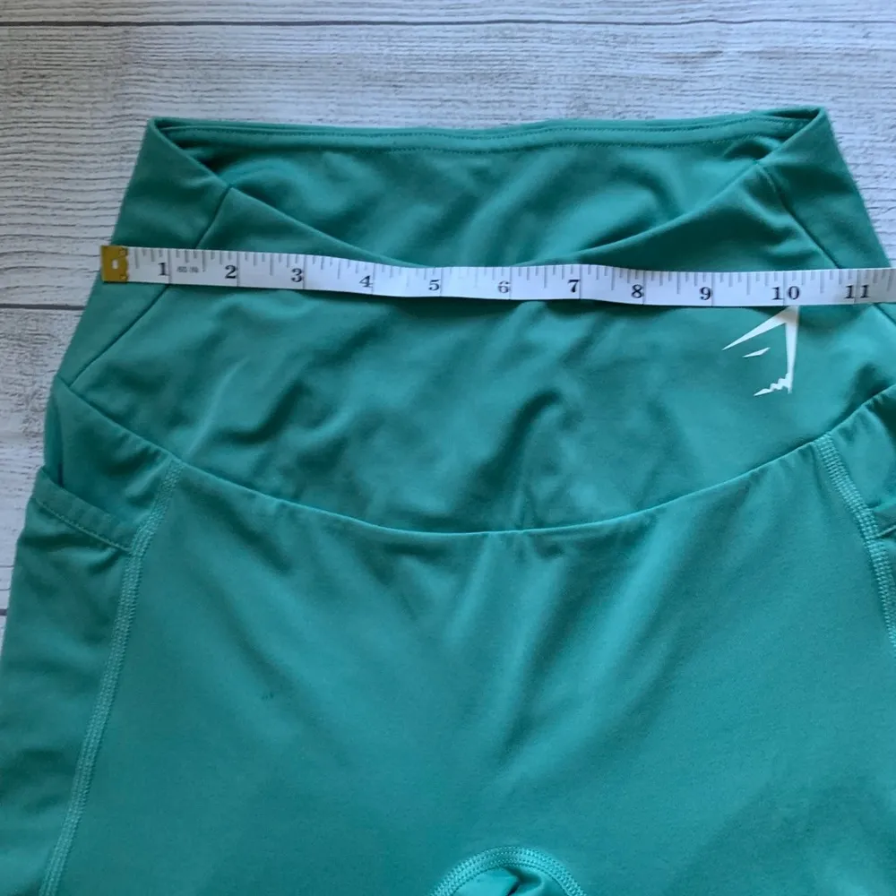 Gymshark Sage Green Leggings with Pockets and Mesh Side Panels in Size S - Image 4