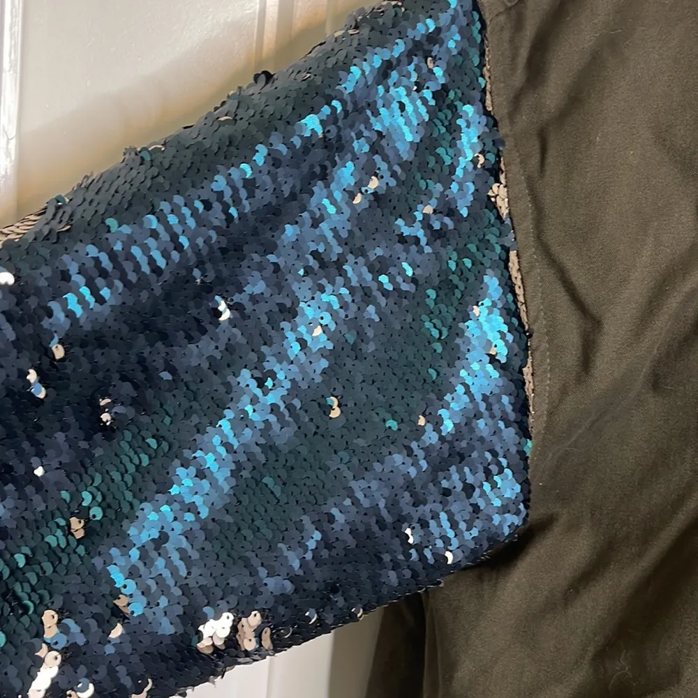 Me Jane  Hooded Jacket Size Medium - Image 3