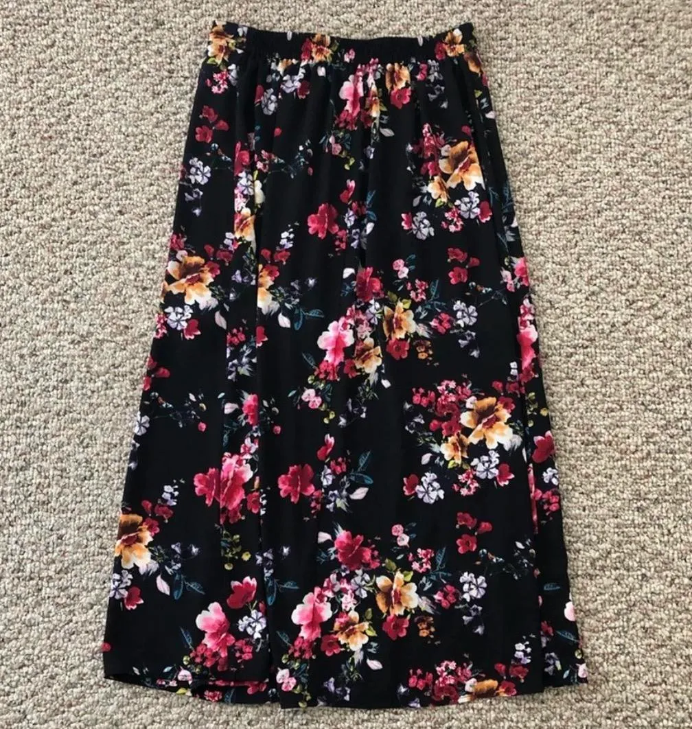 EXPRESS Floral Button Down Midi Skirt XS - Image 3
