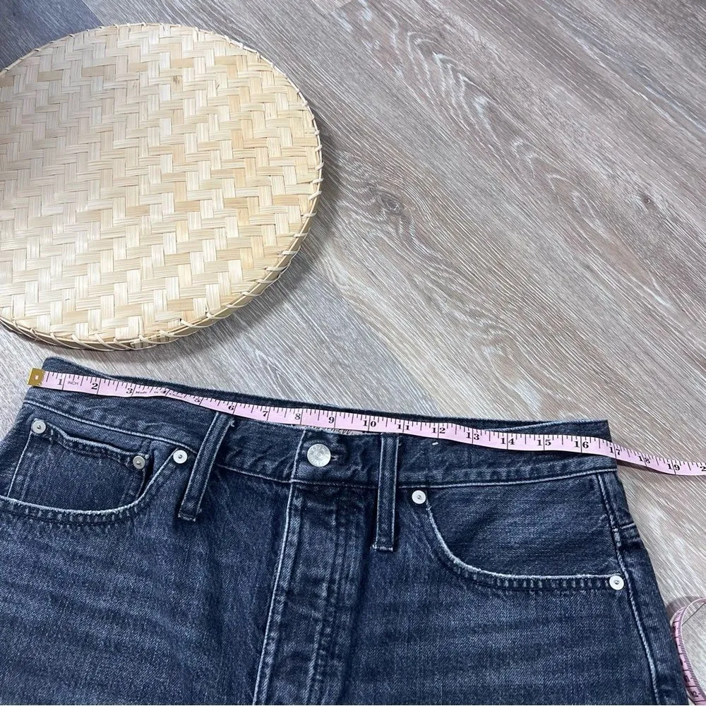 Madewell Relaxed Denim Shorts in Calverley‎ Wash women’s size 30 - Image 7