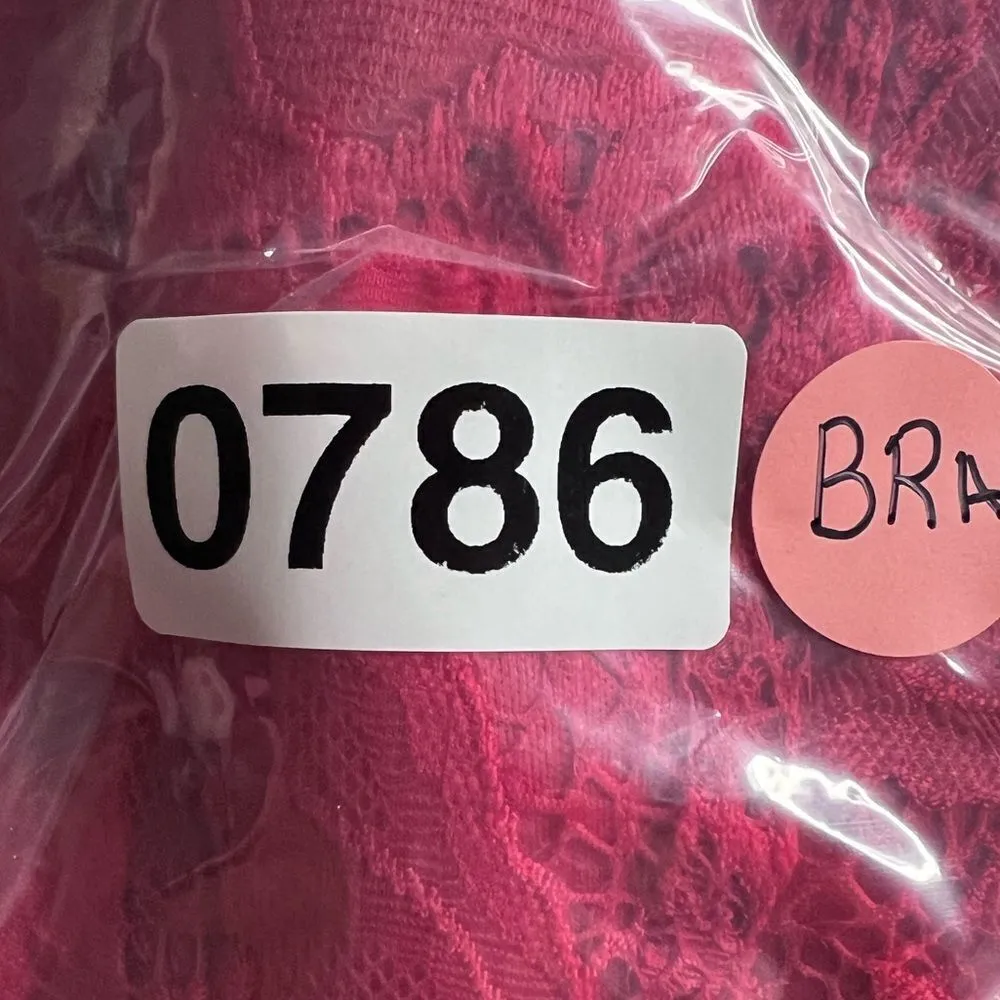 Women's Lace Strapless Bra Lightly Padded Full Coverage Multiway Bras Red 42B. Size undefined - Image 10