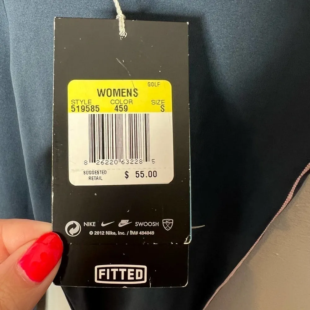 NEW Nike Golf Tour Performance DRI-FIT Cropped Leggings Women's Small Grey Pink - Image 4