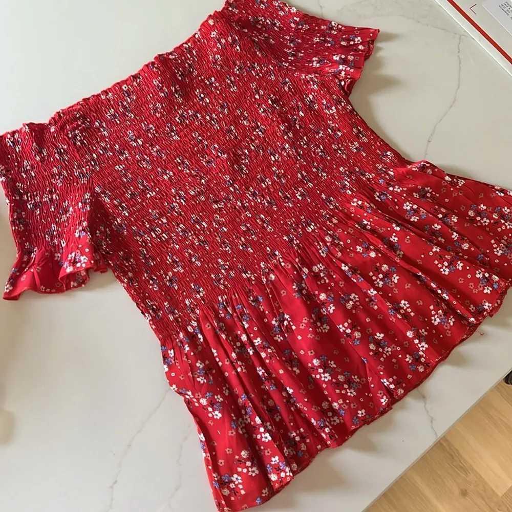 Off the shoulder top - Image 3