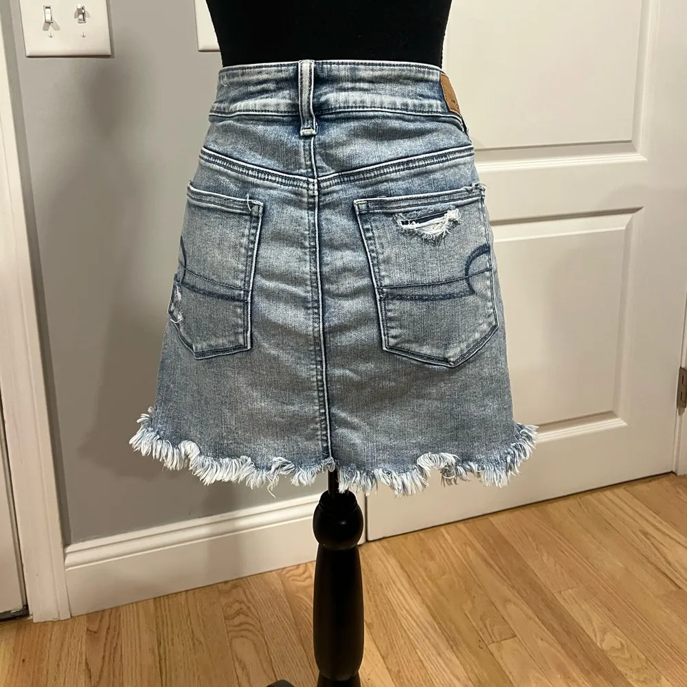 Vintage Denim Mini Skirt  Size 10 - Image 6
