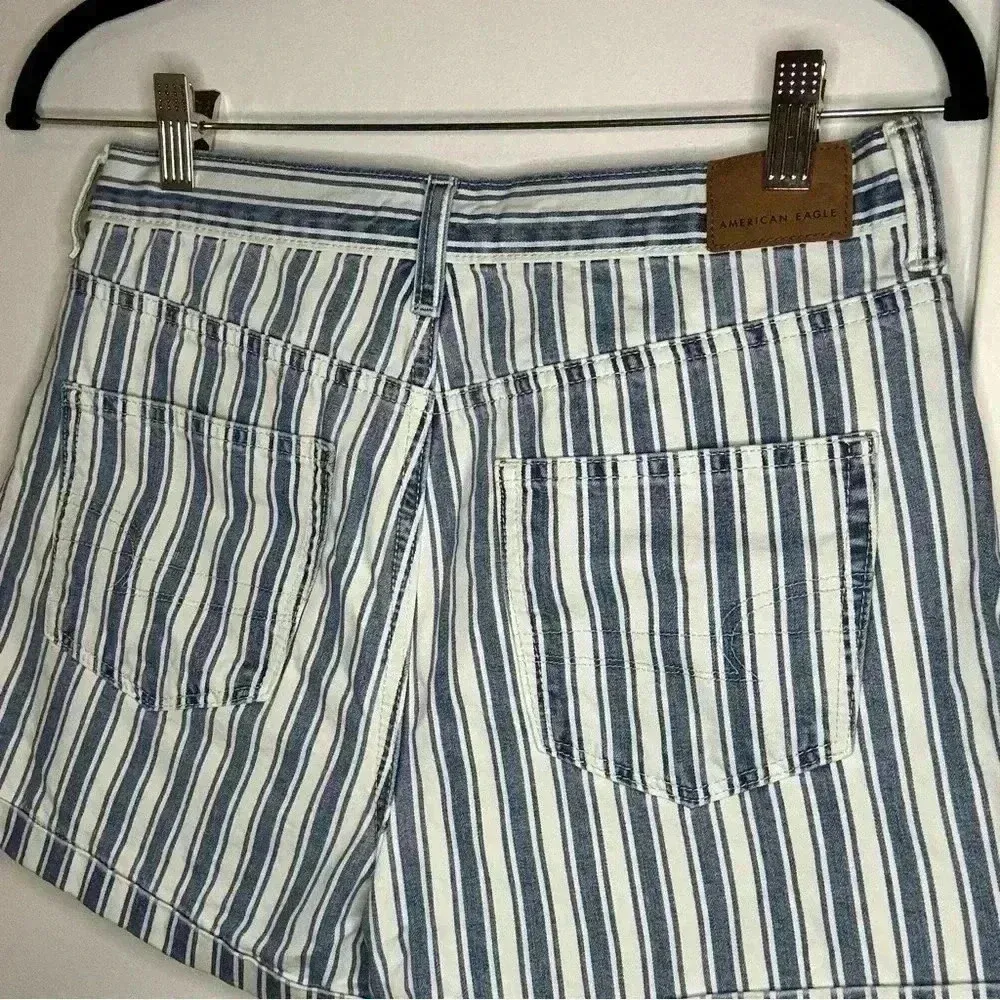 American Eagle Nautical Striped High Waisted Mom Shorts Size 4 - Image 3