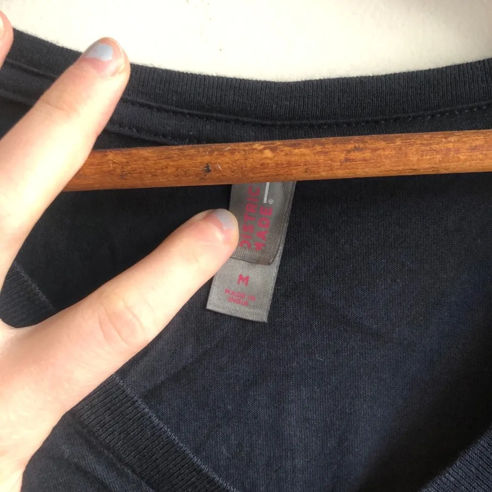 ⭐️ NWOT Step Mother of the Groom Shirt Size M - Image 4